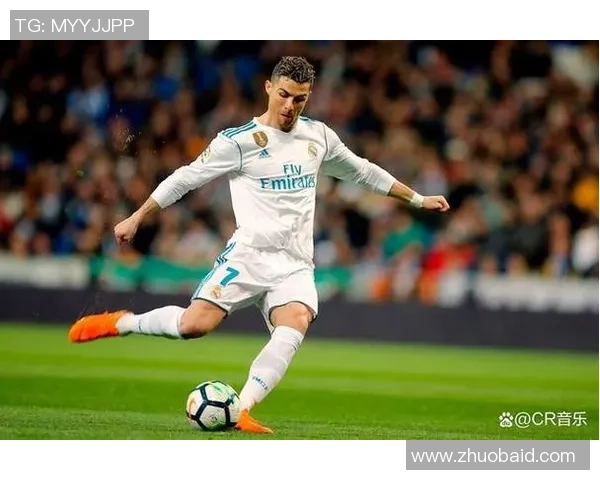 历届足球球星颜值排名盘点从贝克汉姆到C罗谁是最帅的那一位